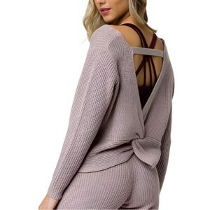Onzie Twist-Back Knit Top - Dusty Mauve